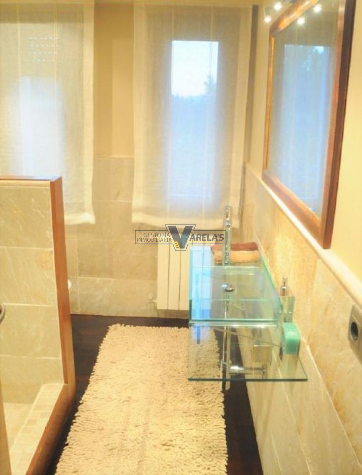 164422740700015899_15432371160 Impresionante chalet a cinco minutos de la ciudad