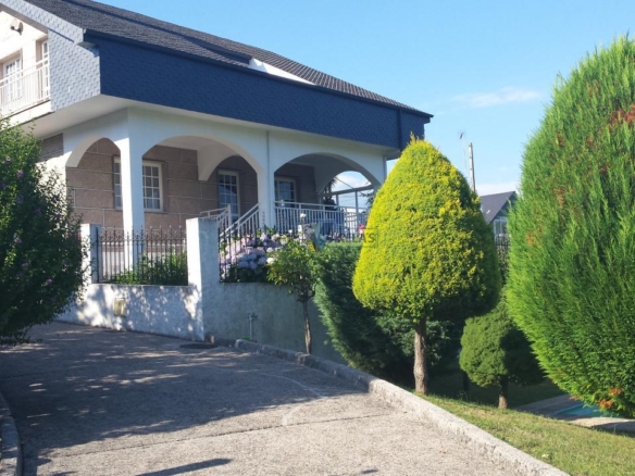 Casa en Toén