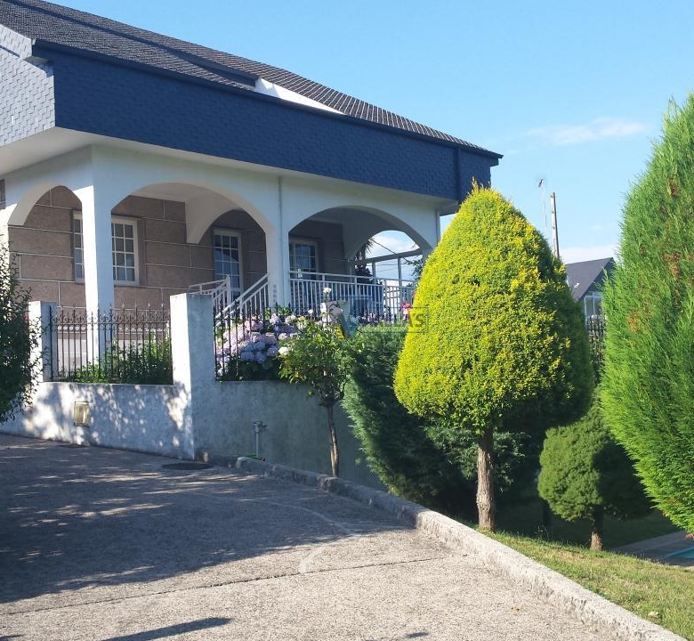 Casa en Toén