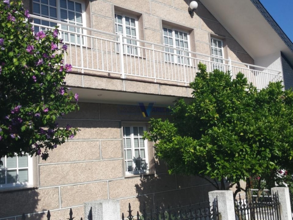 Casa en Toén