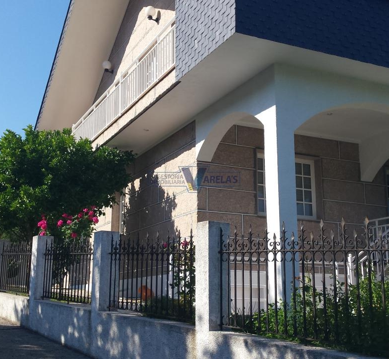 Casa en Toén