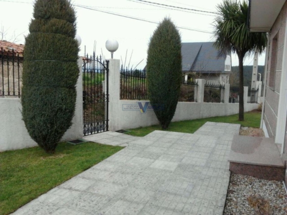 Casa en Toén