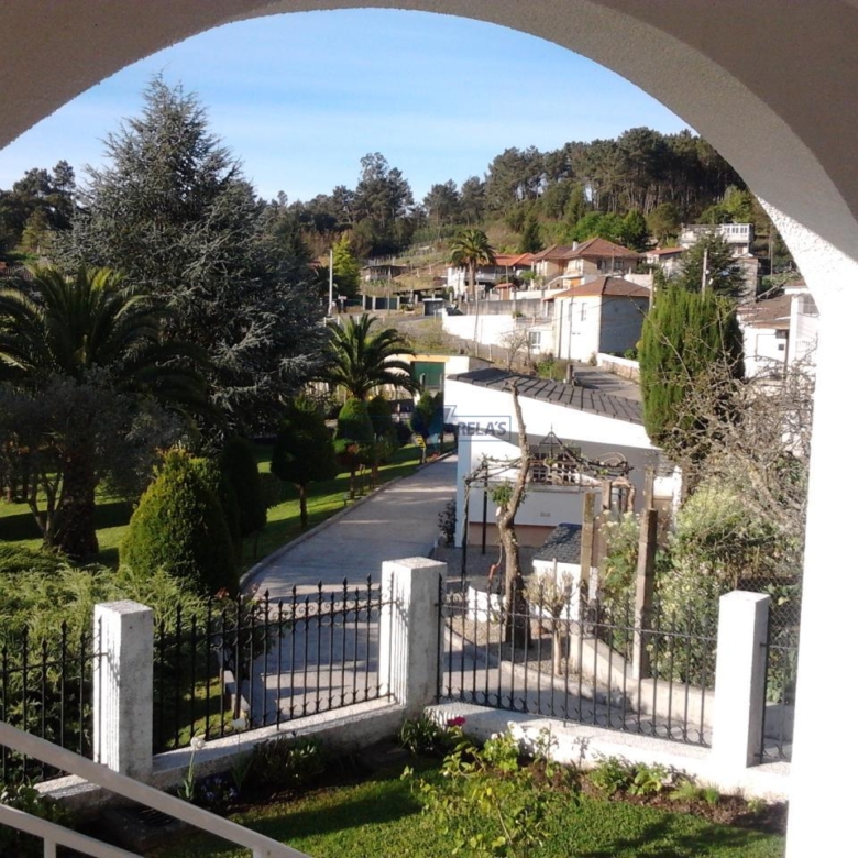 Casa en Toén