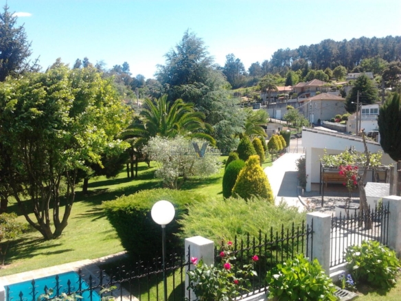 Casa en Toén
