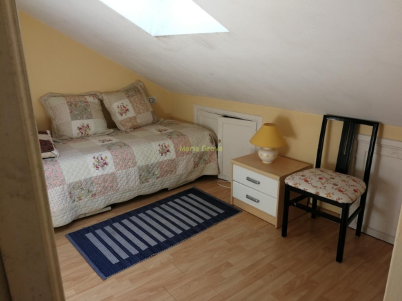 Piso en Grove (O)