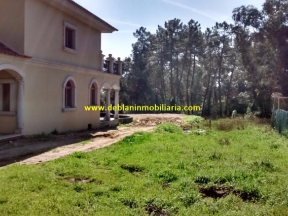 SE VENDE ESPECTACULAR CASA DE 478m2 EN SALVATIERRA