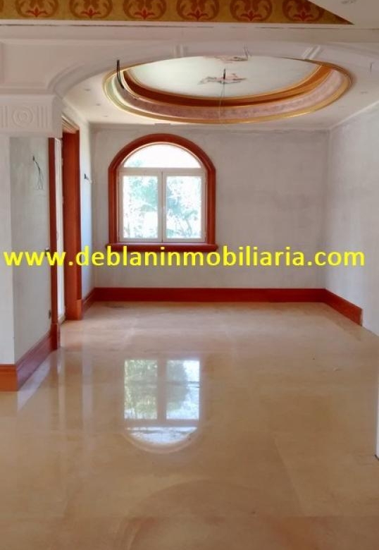 SE VENDE ESPECTACULAR CASA DE 478m2 EN SALVATIERRA