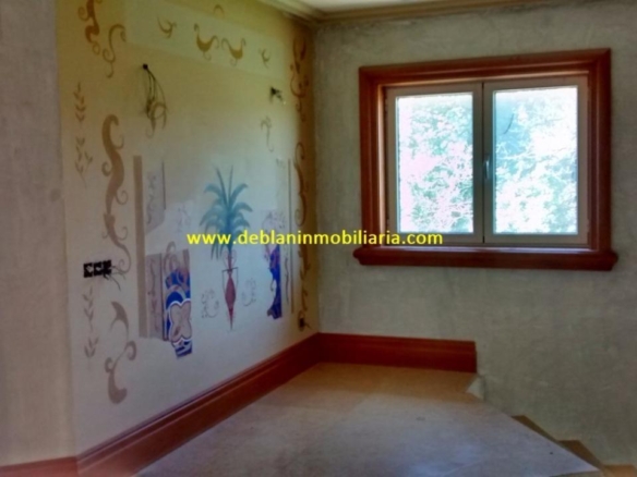 SE VENDE ESPECTACULAR CASA DE 478m2 EN SALVATIERRA