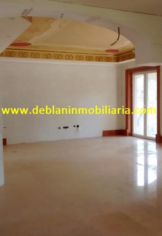 SE VENDE ESPECTACULAR CASA DE 478m2 EN SALVATIERRA