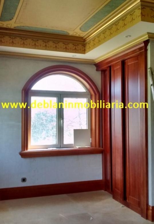 SE VENDE ESPECTACULAR CASA DE 478m2 EN SALVATIERRA