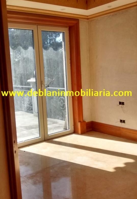 SE VENDE ESPECTACULAR CASA DE 478m2 EN SALVATIERRA