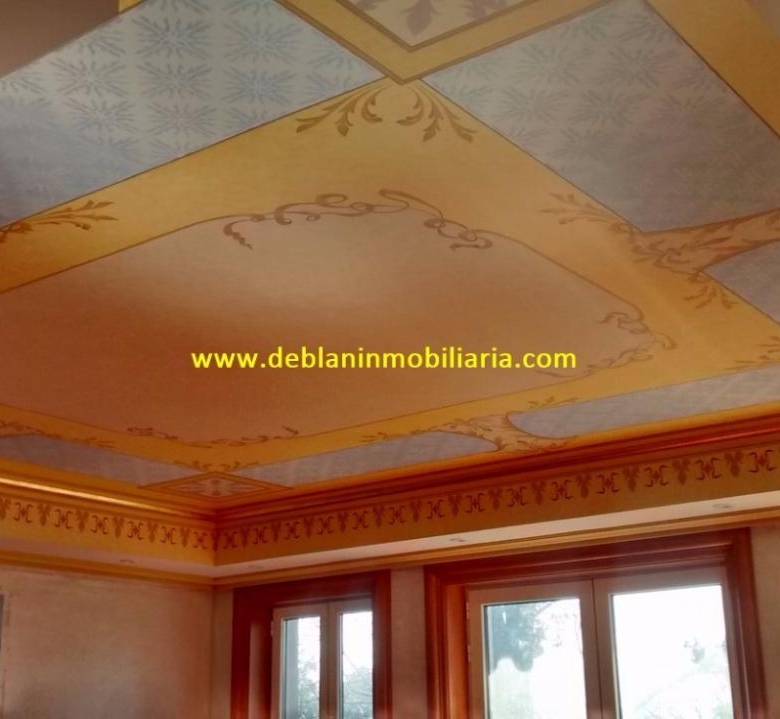 SE VENDE ESPECTACULAR CASA DE 478m2 EN SALVATIERRA