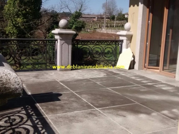 SE VENDE ESPECTACULAR CASA DE 478m2 EN SALVATIERRA