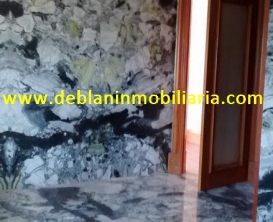 SE VENDE ESPECTACULAR CASA DE 478m2 EN SALVATIERRA
