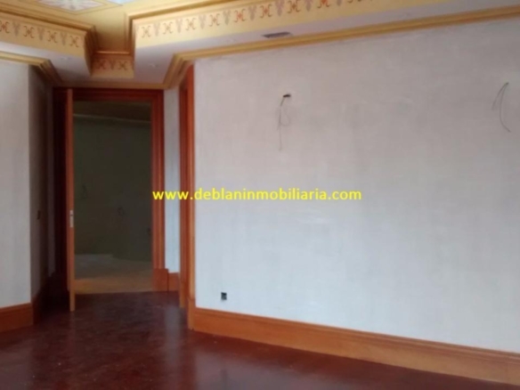 SE VENDE ESPECTACULAR CASA DE 478m2 EN SALVATIERRA