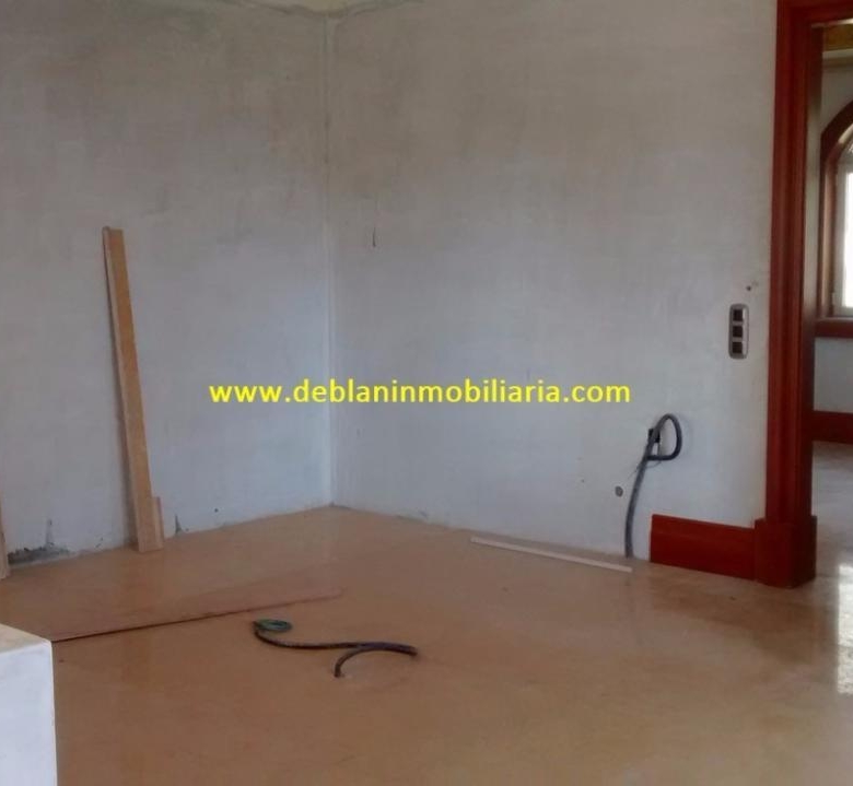 SE VENDE ESPECTACULAR CASA DE 478m2 EN SALVATIERRA