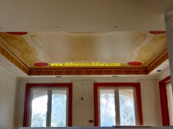 SE VENDE ESPECTACULAR CASA DE 478m2 EN SALVATIERRA