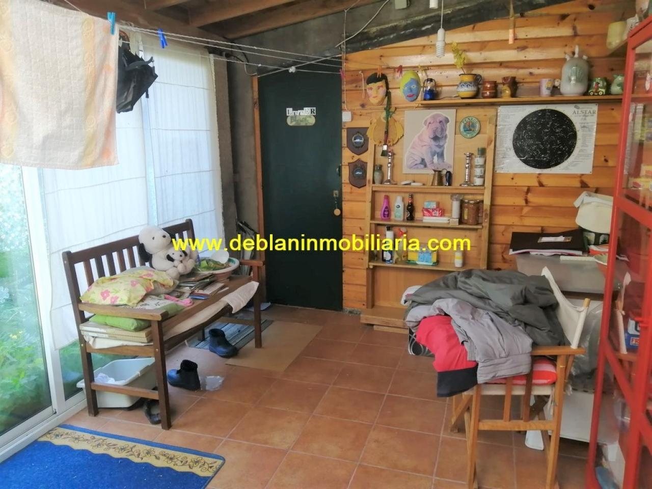 SE VENDE PROPIEDAD CON 2 VIVIENDAS EN TOMIÑO
