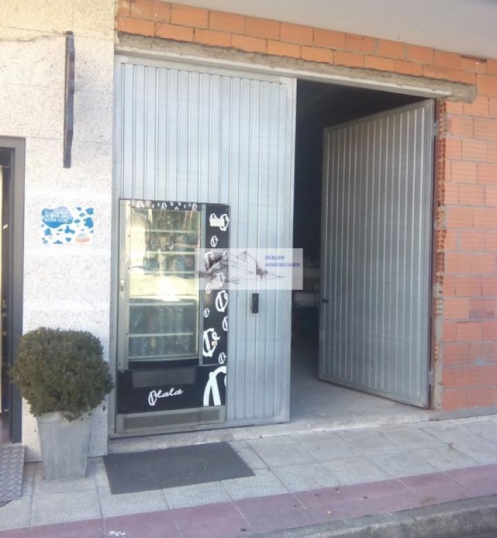 SE VENDE/ALQUILA LOCAL COMERCIAL DE 125 M2