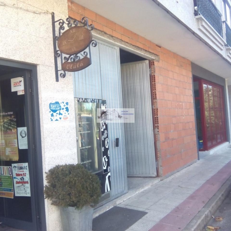 SE VENDE/ALQUILA LOCAL COMERCIAL DE 125 M2