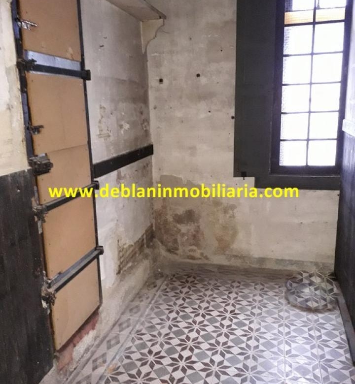 SE ALQUILA LOCAL COMERCIAL DE 25 M2