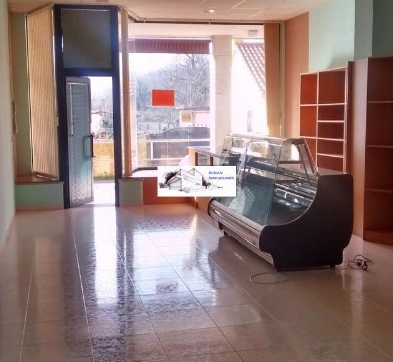 SE ALQUILA LOCAL COMERCIAL EN GOIAN SIN TRASPASO
