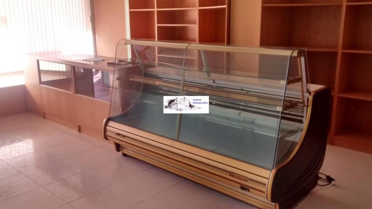 165355560200021438_16529555300 SE ALQUILA LOCAL COMERCIAL EN GOIAN SIN TRASPASO