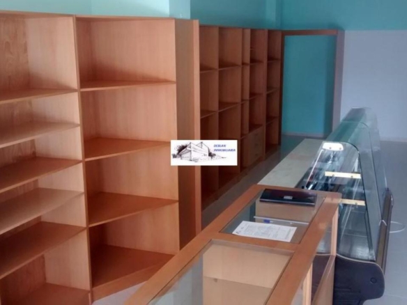 SE ALQUILA LOCAL COMERCIAL EN GOIAN SIN TRASPASO
