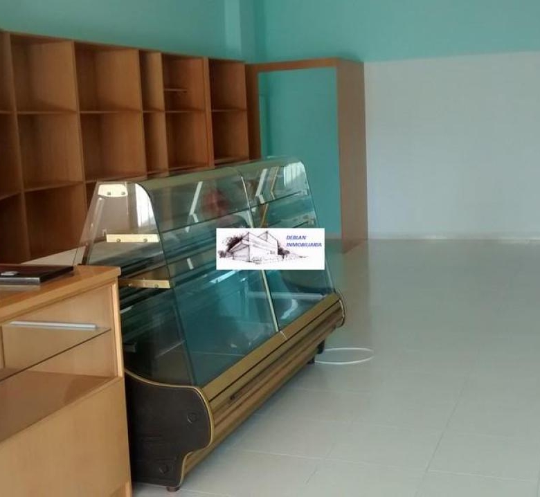 SE ALQUILA LOCAL COMERCIAL EN GOIAN SIN TRASPASO