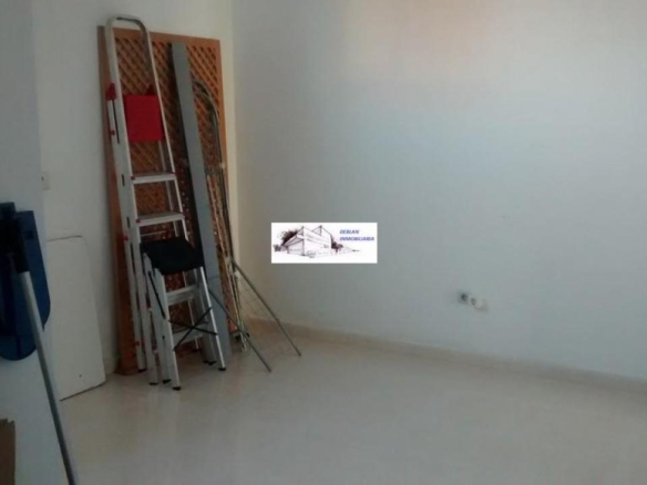 SE ALQUILA LOCAL COMERCIAL EN GOIAN SIN TRASPASO