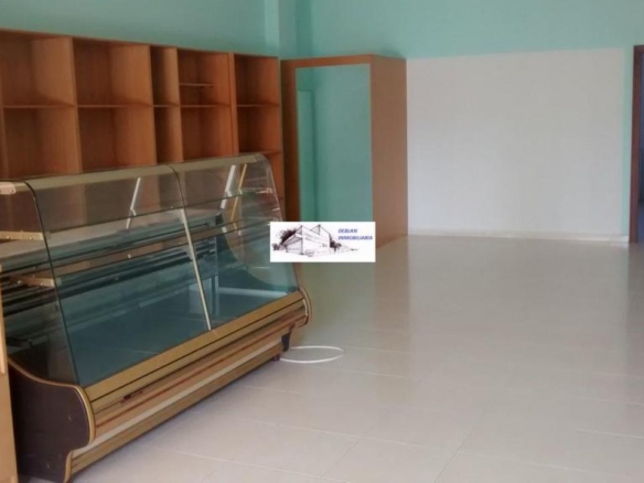 SE ALQUILA LOCAL COMERCIAL EN GOIAN SIN TRASPASO