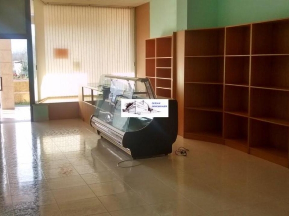 SE ALQUILA LOCAL COMERCIAL EN GOIAN SIN TRASPASO