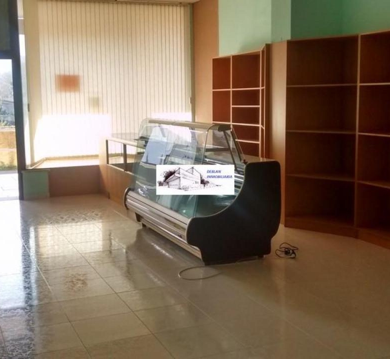 SE ALQUILA LOCAL COMERCIAL EN GOIAN SIN TRASPASO