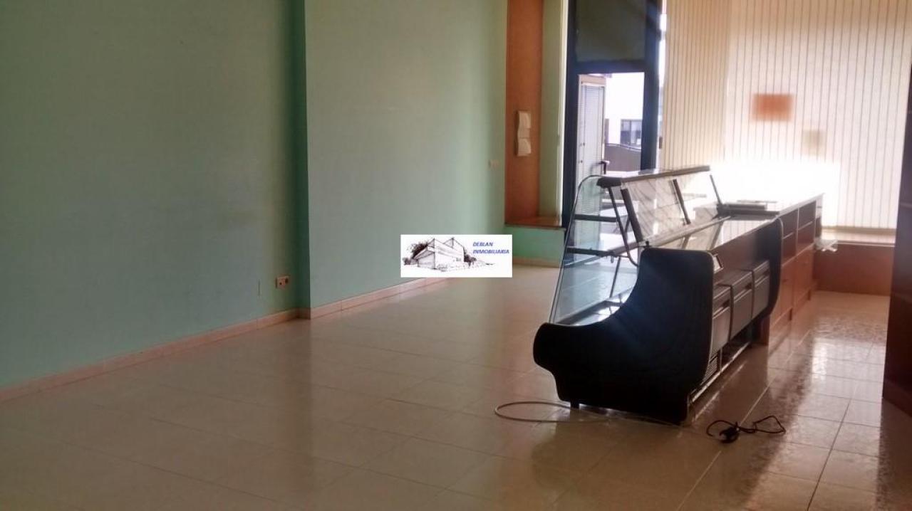 165355562700021438_16529555428 SE ALQUILA LOCAL COMERCIAL EN GOIAN SIN TRASPASO