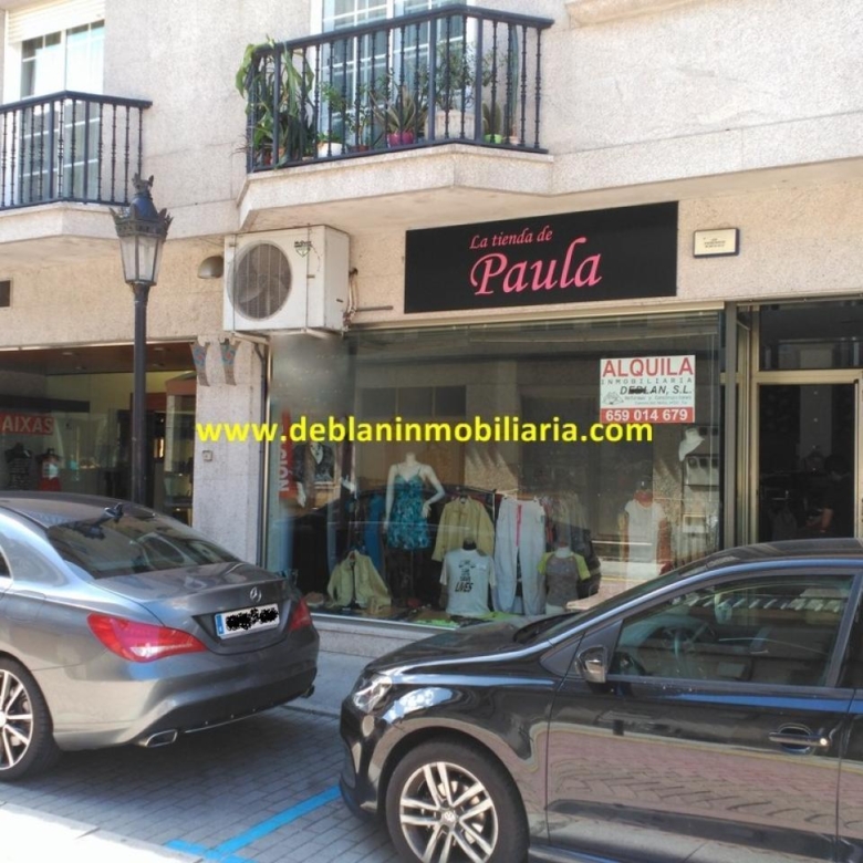 SE ALQUILA AMPLIO LOCAL CENTRICO Y ACONDICIONADO EN TUI