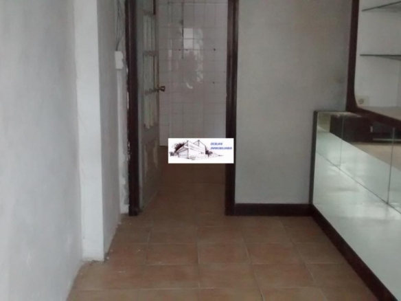 SE ALQUILA LOCAL COMERCIAL CENTRICO EN TUI