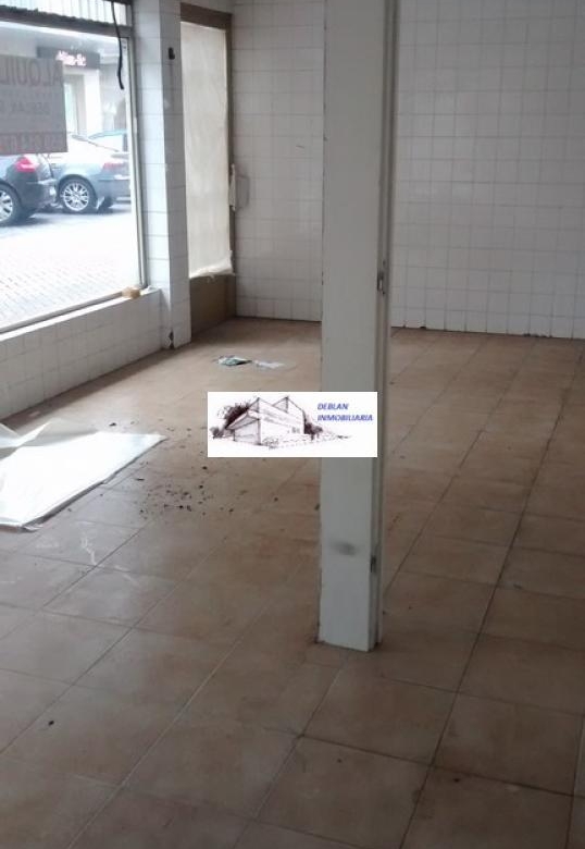 SE ALQUILA LOCAL COMERCIAL CENTRICO EN TUI