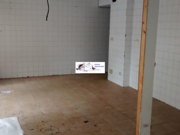 SE ALQUILA LOCAL COMERCIAL CENTRICO EN TUI