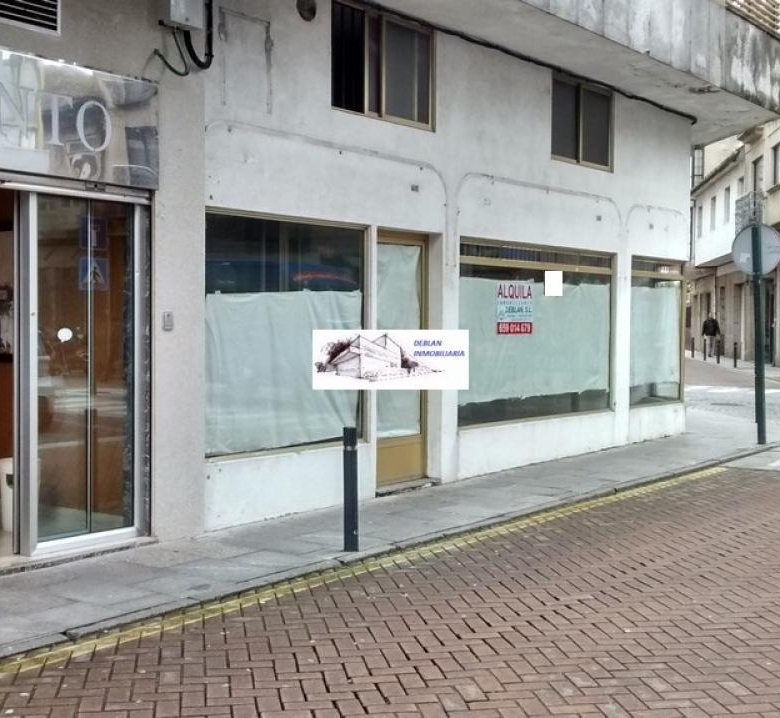 SE ALQUILA LOCAL COMERCIAL CENTRICO EN TUI