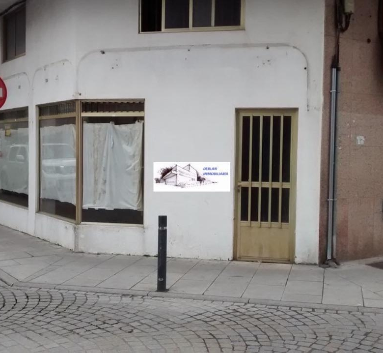 SE ALQUILA LOCAL COMERCIAL CENTRICO EN TUI
