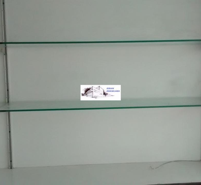SE ALQUILA LOCAL COMERCIAL CENTRICO EN TUI