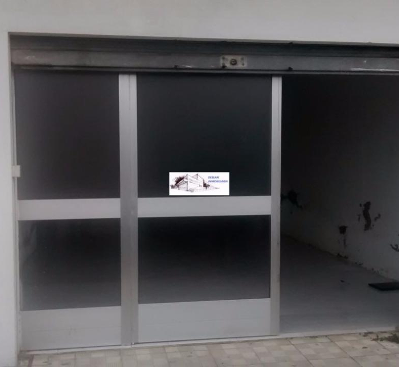 SE ALQUILA LOCAL COMERCIAL EN CANGAS