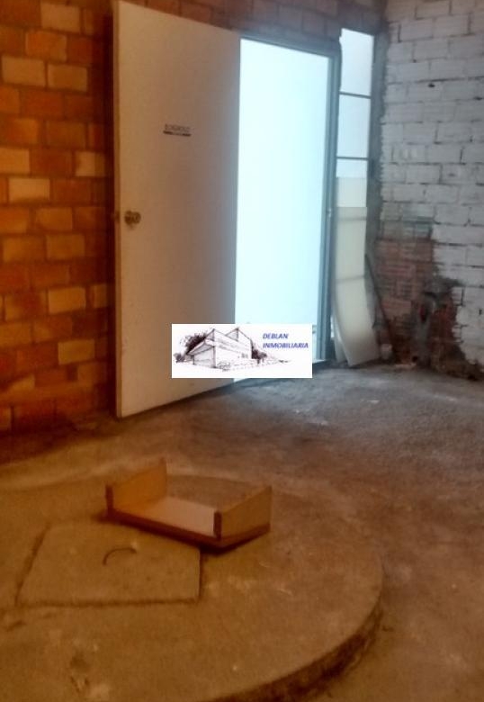 SE ALQUILA LOCAL COMERCIAL EN CANGAS