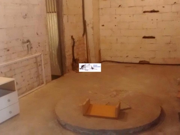 SE ALQUILA LOCAL COMERCIAL EN CANGAS