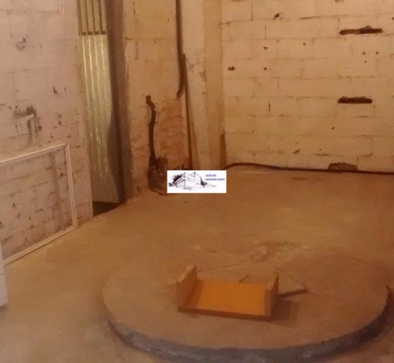 SE ALQUILA LOCAL COMERCIAL EN CANGAS