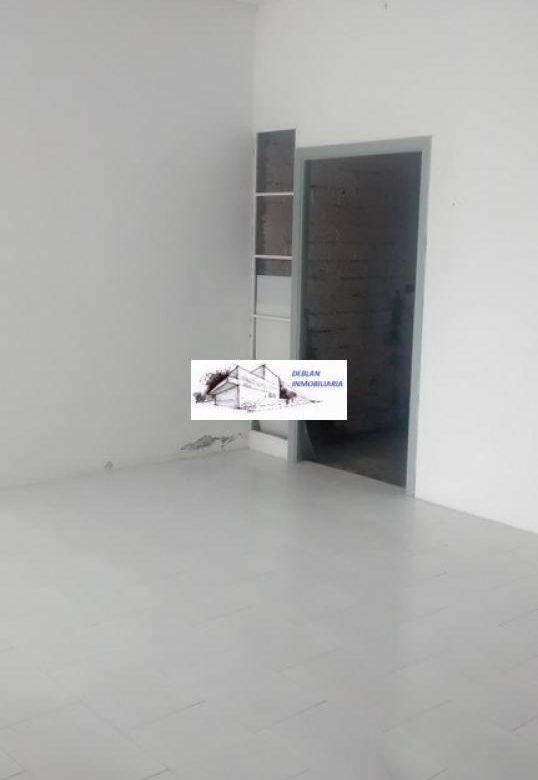 SE ALQUILA LOCAL COMERCIAL EN CANGAS