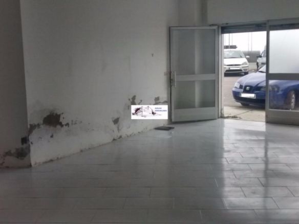 SE ALQUILA LOCAL COMERCIAL EN CANGAS