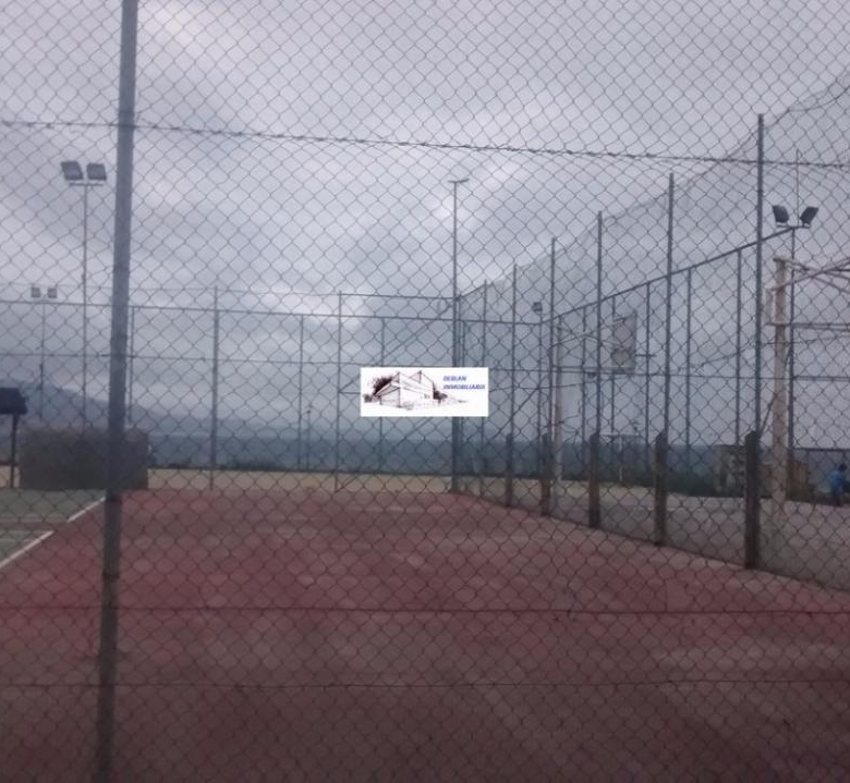 SE ALQUILA LOCAL COMERCIAL EN CANGAS