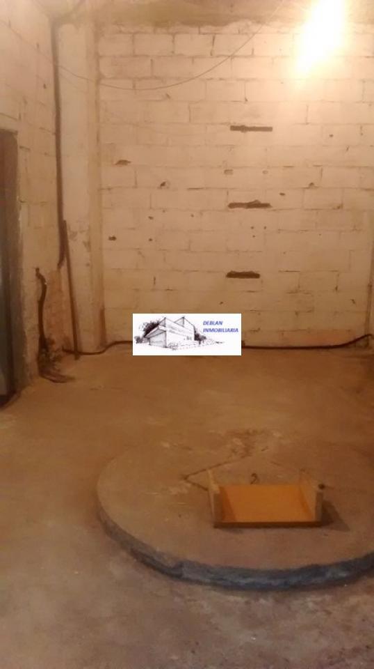 165355585800021458_16529487288 SE ALQUILA LOCAL COMERCIAL EN CANGAS