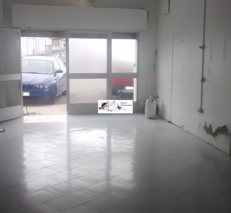 SE ALQUILA LOCAL COMERCIAL EN CANGAS